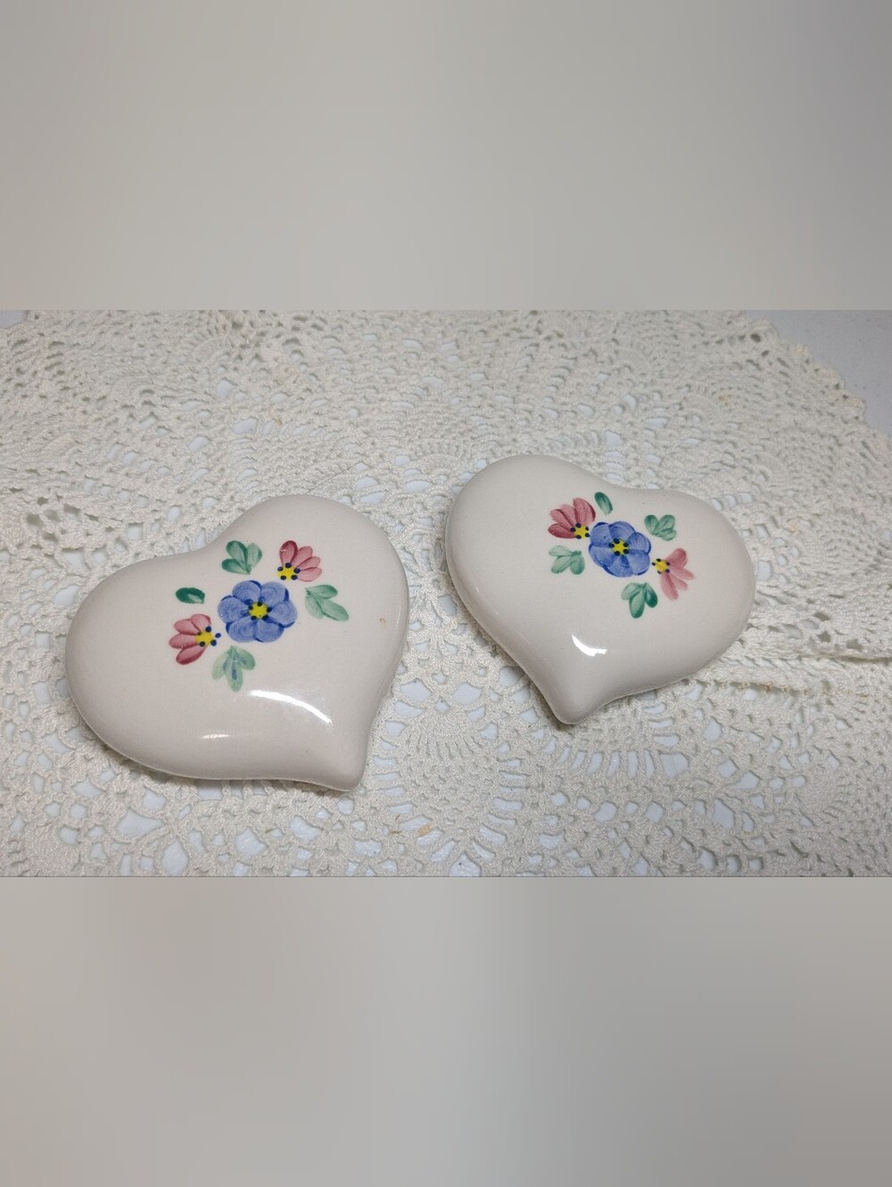 Vintage Homeco Lasting Products Inc Hand Painted Ceramic Hearts Wall Art Set 
